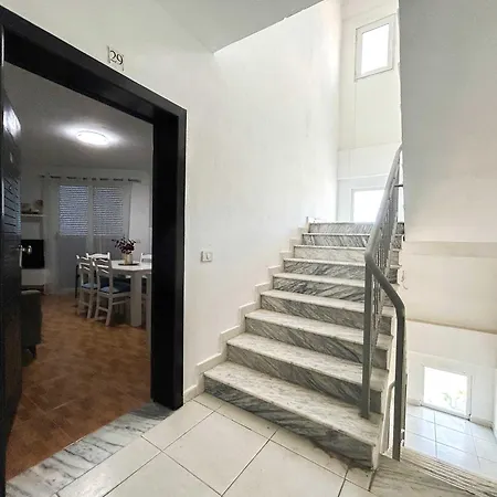 Apartment Enchanted 843 *