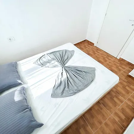 Apartment Enchanted 843 Durres
